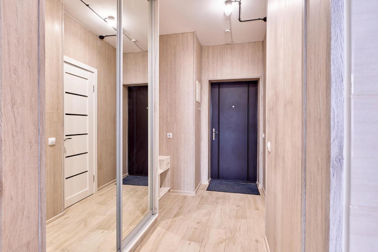 Затишна Квартира У Центрі Міста Elisium3 Kiev Exteriör bild